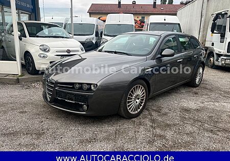 Alfa Romeo 159 Alfa 2,4 JTDM 20 V Distinctive Leder Bi-Xen
