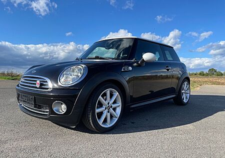 Mini Cooper Sondermodell 50 Camden/Xenon/H&K/Klima