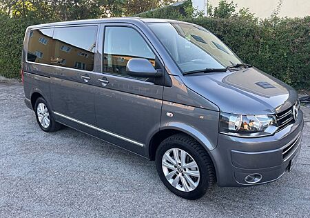 VW T5 Multivan Volkswagen Highline 2.0TDI DSG*MOTOR NEU 35TKM*