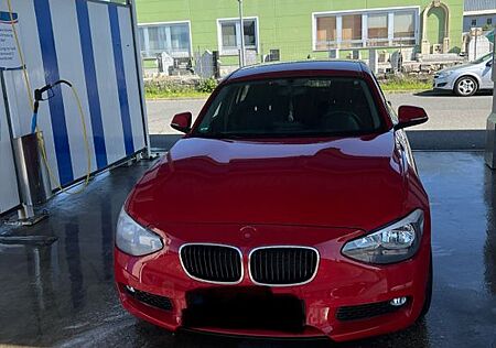 BMW 114i -