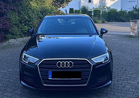 Audi A3 1.0 TFSI Sportback - Scheckheftgepflegt