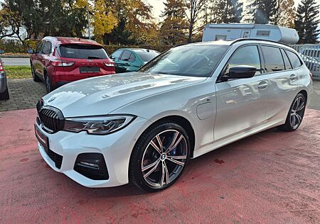 BMW 330 e M Sport Aut. Panorama/HuD/Laser