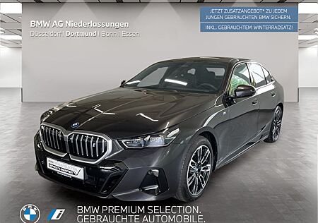 BMW i5 xDrive40 Limousine M Sport AHK Kamera LED