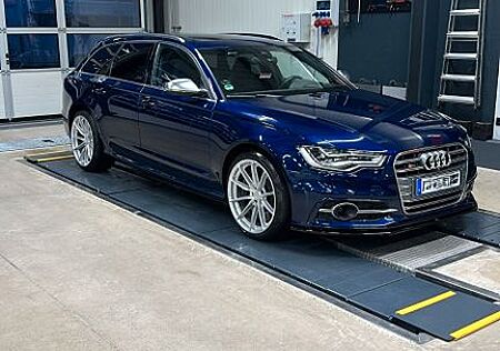 Audi S6 4.0 TFSI quattro S tronic Avant -Luftfahrwerk