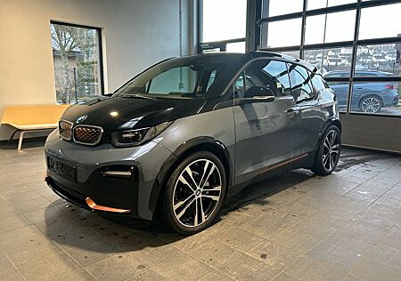 BMW i3 s Unique Forever