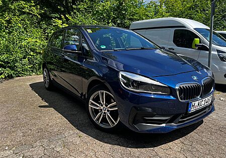 BMW 2er Active Tourer 220d Sport Line Sport Line