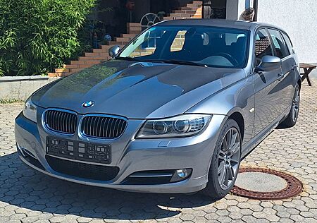 BMW 325d Touring Edition Lifestyle AHK
