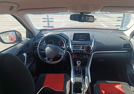 Mitsubishi Eclipse Cross 1.5 ClearTec Turbo-Benziner 2W...