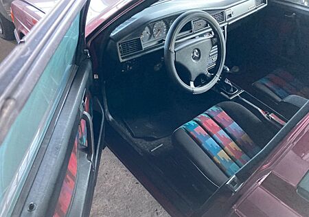 Mercedes-Benz 190 W201 ROSSO Verde Azzurro 1.8 EFH 1992
