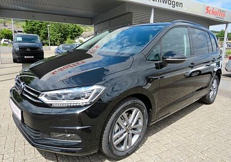 VW Touran Volkswagen Comfortline 1.5 TSI DSG, 7-Sitzer