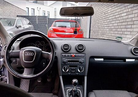 Audi A3 2.0 FSI Sportback (!!!Gepflegt!!!)