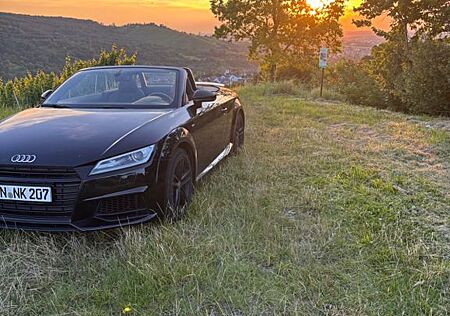 Audi TT Roadster 1.8 TFSI -