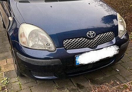 Toyota Yaris 1.0, TÜV neu