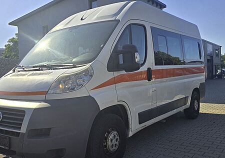 Fiat Ducato 115*L2H2* 9 SITZE*ROLLSTUHLRAMPE*KLIMA*