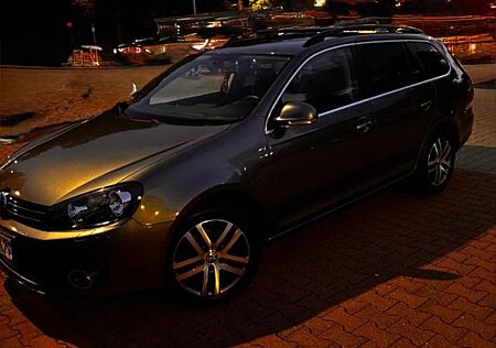VW Golf Volkswagen 1.4 TSI 90kW Highline Variant Highline