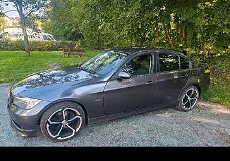 BMW 320d -