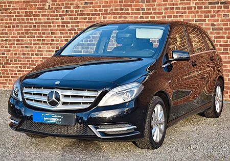 Mercedes-Benz B 180 CDI NAVI LED BIXENON PDC