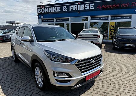 Hyundai Tucson Trend 2WD SHZ KLIMAA. PDC NAVI TEMPOMAT