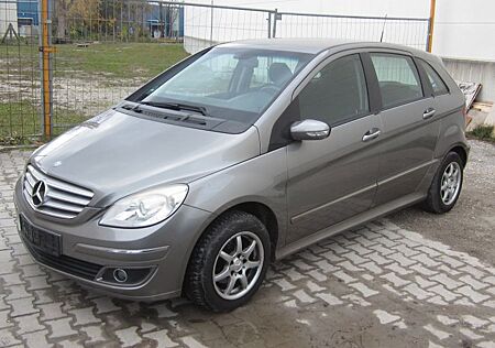 Mercedes-Benz B 170 Tüv 10/2026