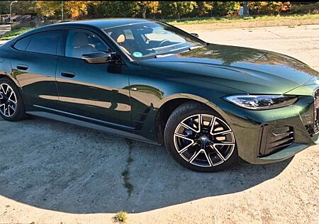 BMW i4 M50 - AHK Haman Kardon 8fach ber.