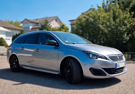 Peugeot 308 SW GT, TÜV 03/27, Massagesitze, Panoramadach