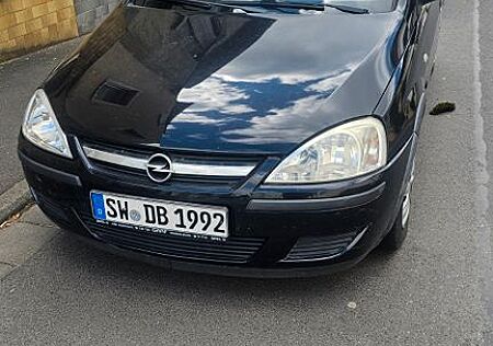 Opel Corsa 1.2 -