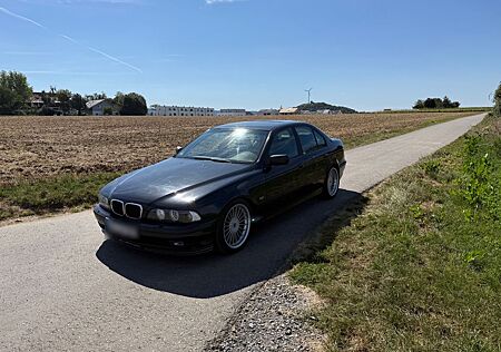 Alpina B10 3,3 Limousine -