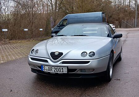 Alfa Romeo Spider 2.0 16V Lusso