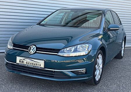 VW Golf Volkswagen VII Lim. Comfortline NAVI SHZ PDC 2.Hand**