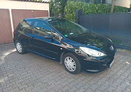 Peugeot 307 Grand Filou Cool 110 Grand Filou Cool