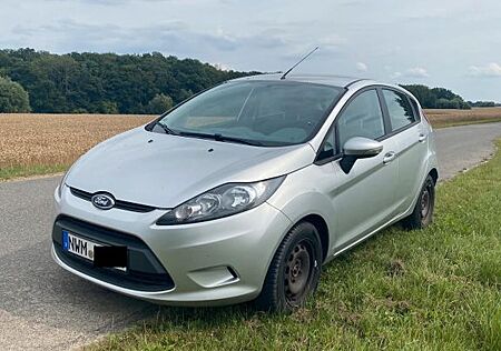 Ford Fiesta 1,25 44kW Trend sehr gepflegt