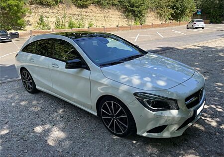 Mercedes-Benz CLA 250 Shooting Brake | Leder | Top Zustand