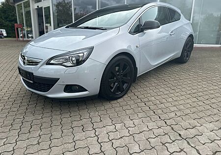 Opel Astra J GTC Basis