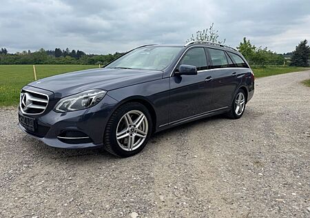 Mercedes-Benz E 400 T -