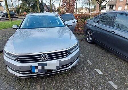 VW Passat Variant Volkswagen 2.0 TDI SCR DSG Comfortline V...