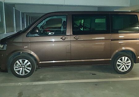 VW T5 Multivan Volkswagen Comforline Match 2,0 TDI 4 Motion