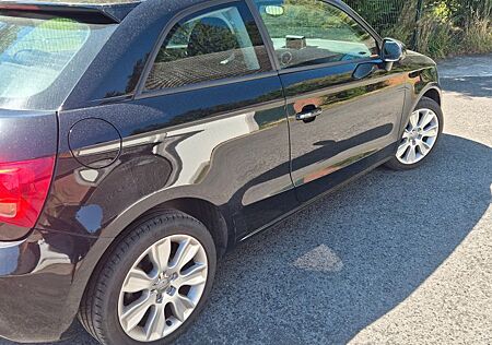 Audi A1 1.2 TFSI Attraction Attraction