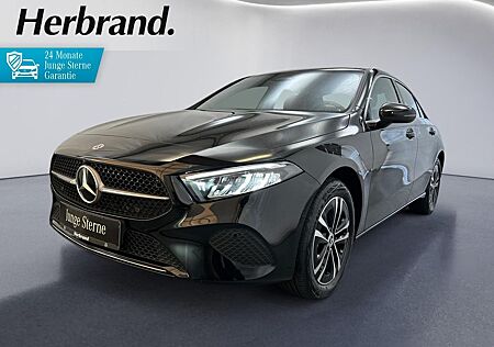 Mercedes-Benz A 250 gebraucht kaufen Mercedes-Benz A 250 e Progressive Limousine DISTRONIC Lenkradh