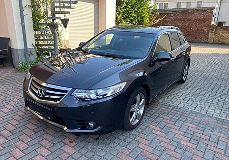 Honda Accord Executive,AUTOMATIK/B-XENON/VOLL AUSSTATT