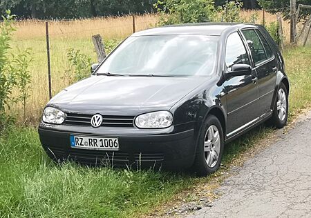 VW Golf Volkswagen 1.4 Special Special