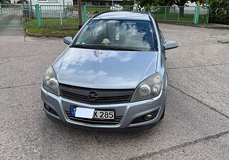 Opel Astra Caravan H Station Wagon 1,6