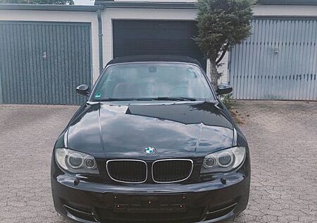 BMW 120i Cabrio -