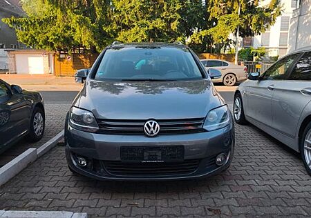 VW Golf Volkswagen Plus VI Team