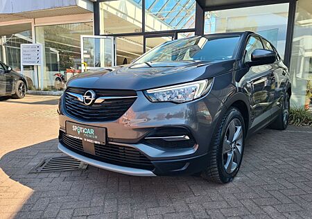 Opel Grandland X 1.6 Hybrid Elegance