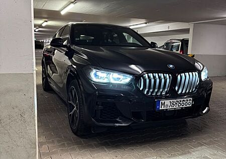 BMW X6 M50i Unfallfrei | Top Ausstattung