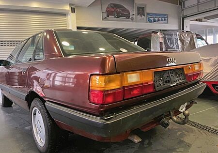 Audi 100 Quattro Sport Kotflügel Typ44