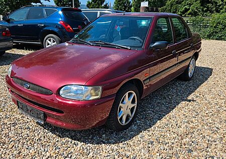 Ford Escort 1.6 Flair 1Hand