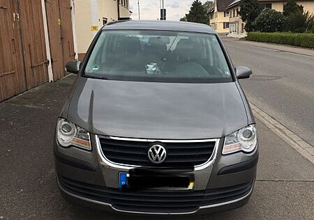 VW Touran Volkswagen 1.4 TSI 103kW -