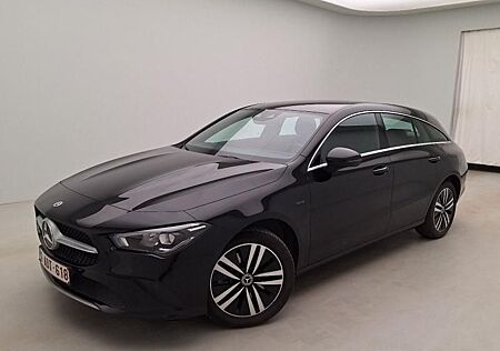 Mercedes-Benz CLA 250 Shooting Brake Aut. Progressive LED Amb