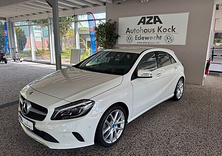 Mercedes-Benz A 180 *LED*AHK*NAV*PDC*SITZHEIZUNG
